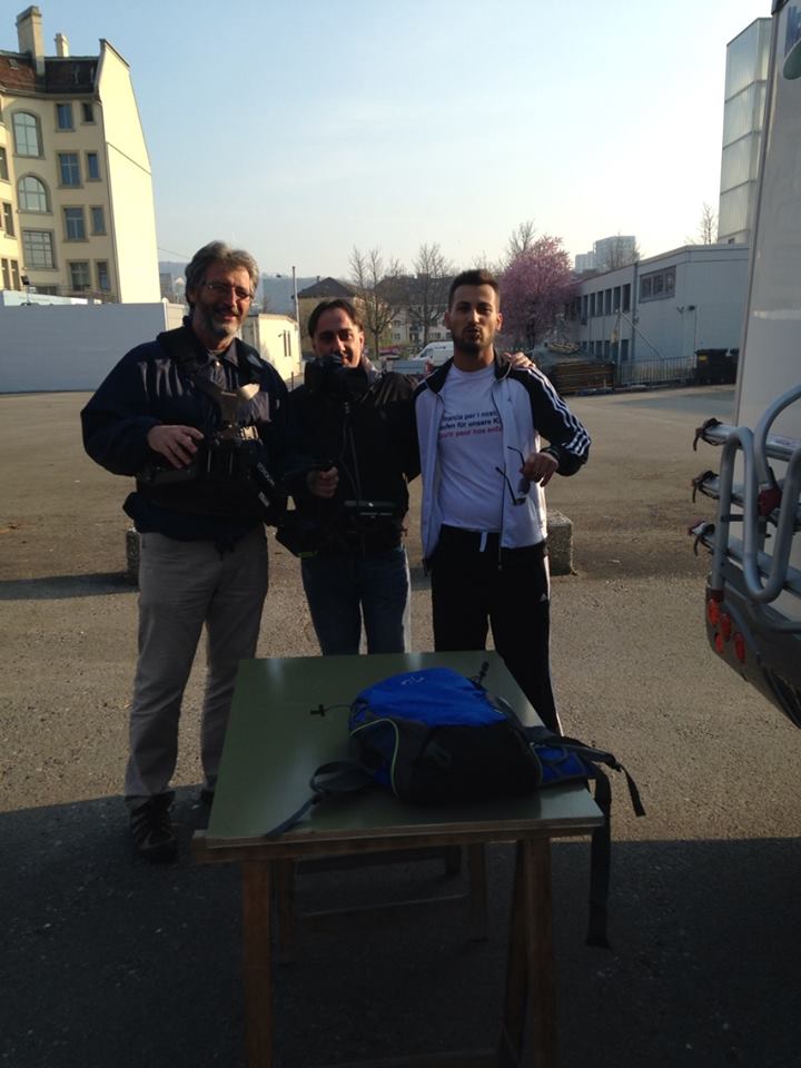 Da Zurigo a Berna: la marcia di protesta di Giuseppe Cutroneo, l’ennesimo “padre negato” in Svizzera: firmate la petizione alla CF Sommaruga e al Consiglio federale.